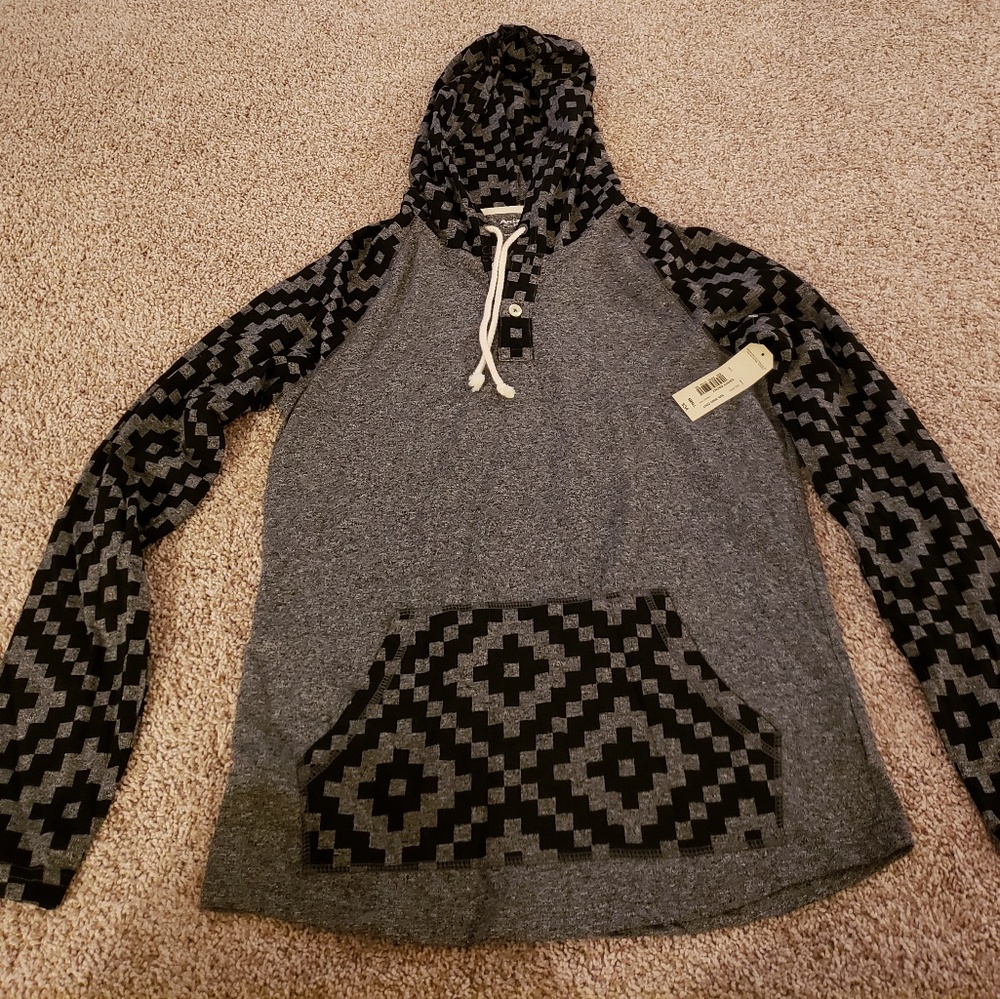 *NWT*Arizona Mens lightweight hooded shirt